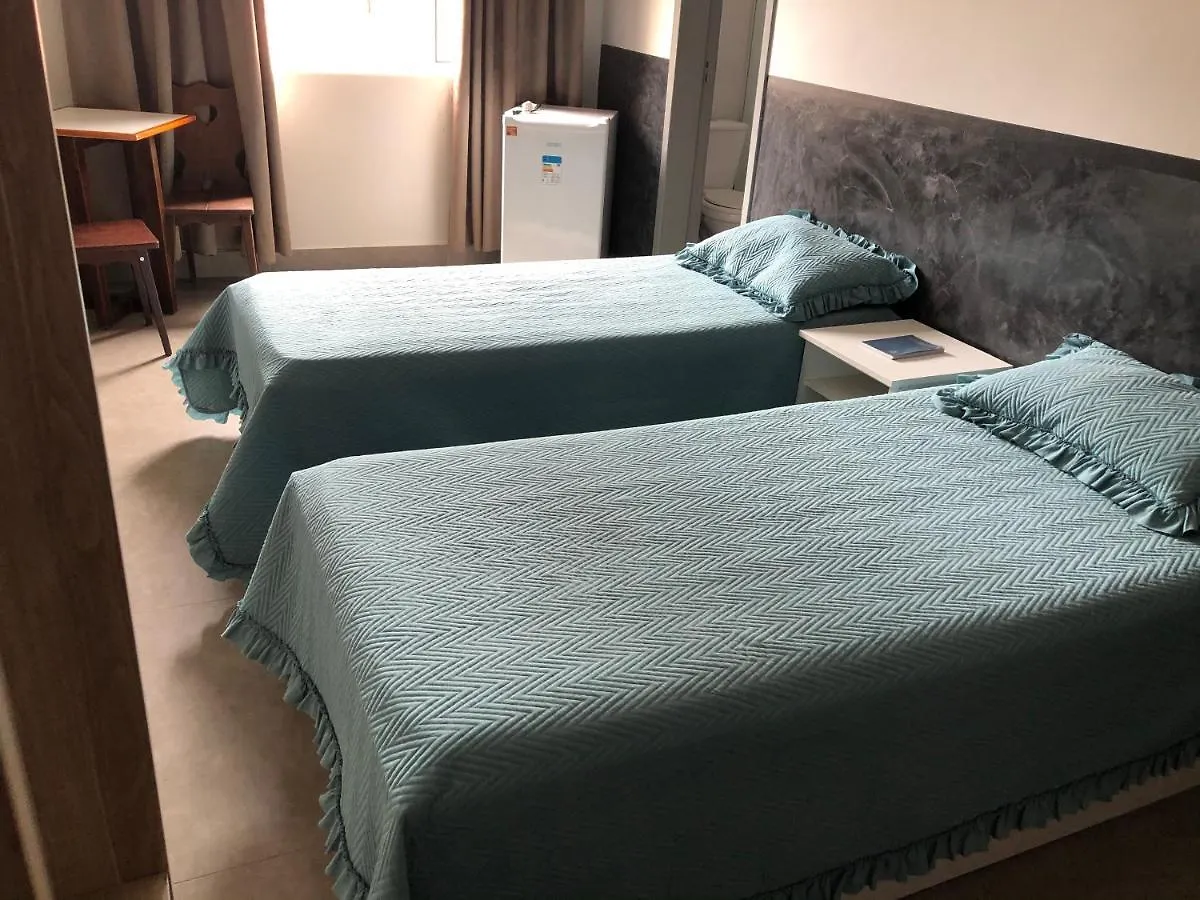 **  Shallom Hotel Balneário Camboriú Brasil