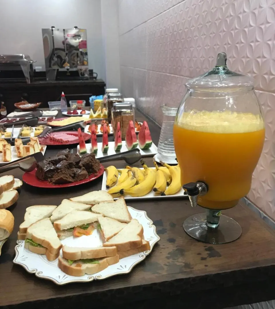 **  Shallom Hotel Balneário Camboriú Brasil